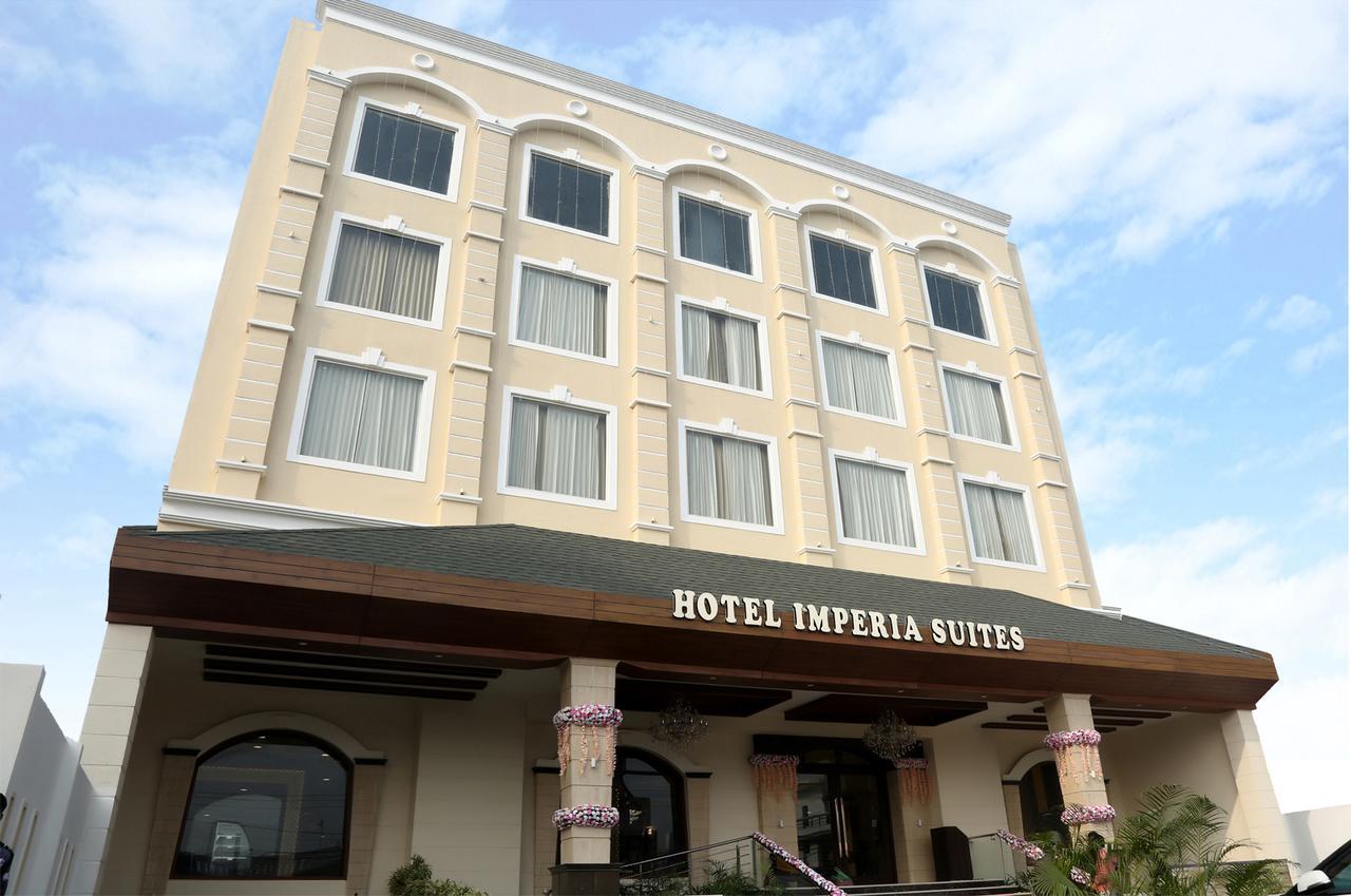 Hotel Imperia Suites Jalandhar Exterior foto