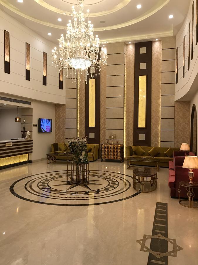 Hotel Imperia Suites Jalandhar Exterior foto